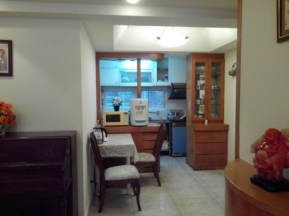 הוסטל טאיפיי Star House מראה חיצוני תמונה